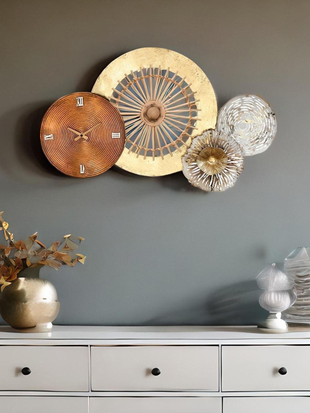 

Athome by Nilkamal Twister Brown & Beige Textured Contemporary Wall Clock