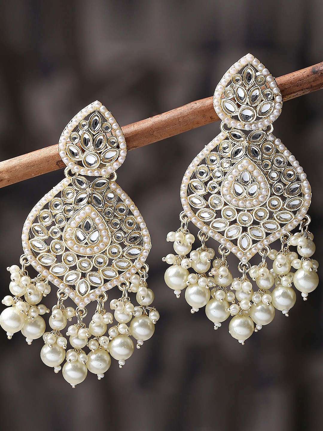 

OOMPH Gold-Plated Contemporary Kundan Studded & Beaded Drop Earrings