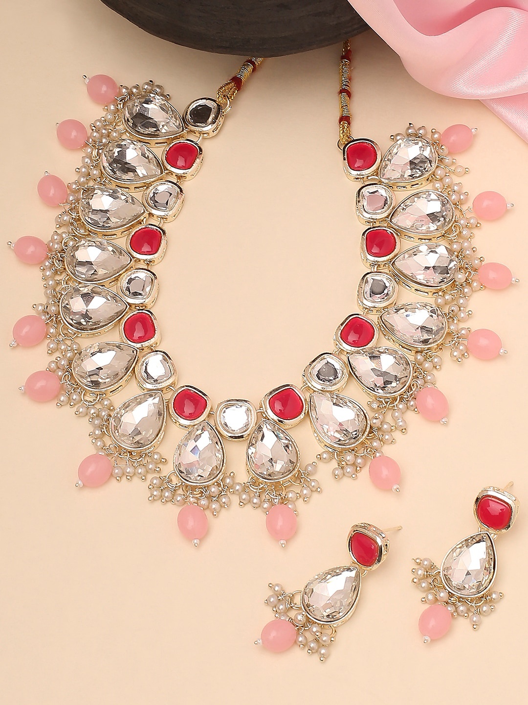 

OOMPH Gold Plated Kundan Studded & Beaded Jewellery Set