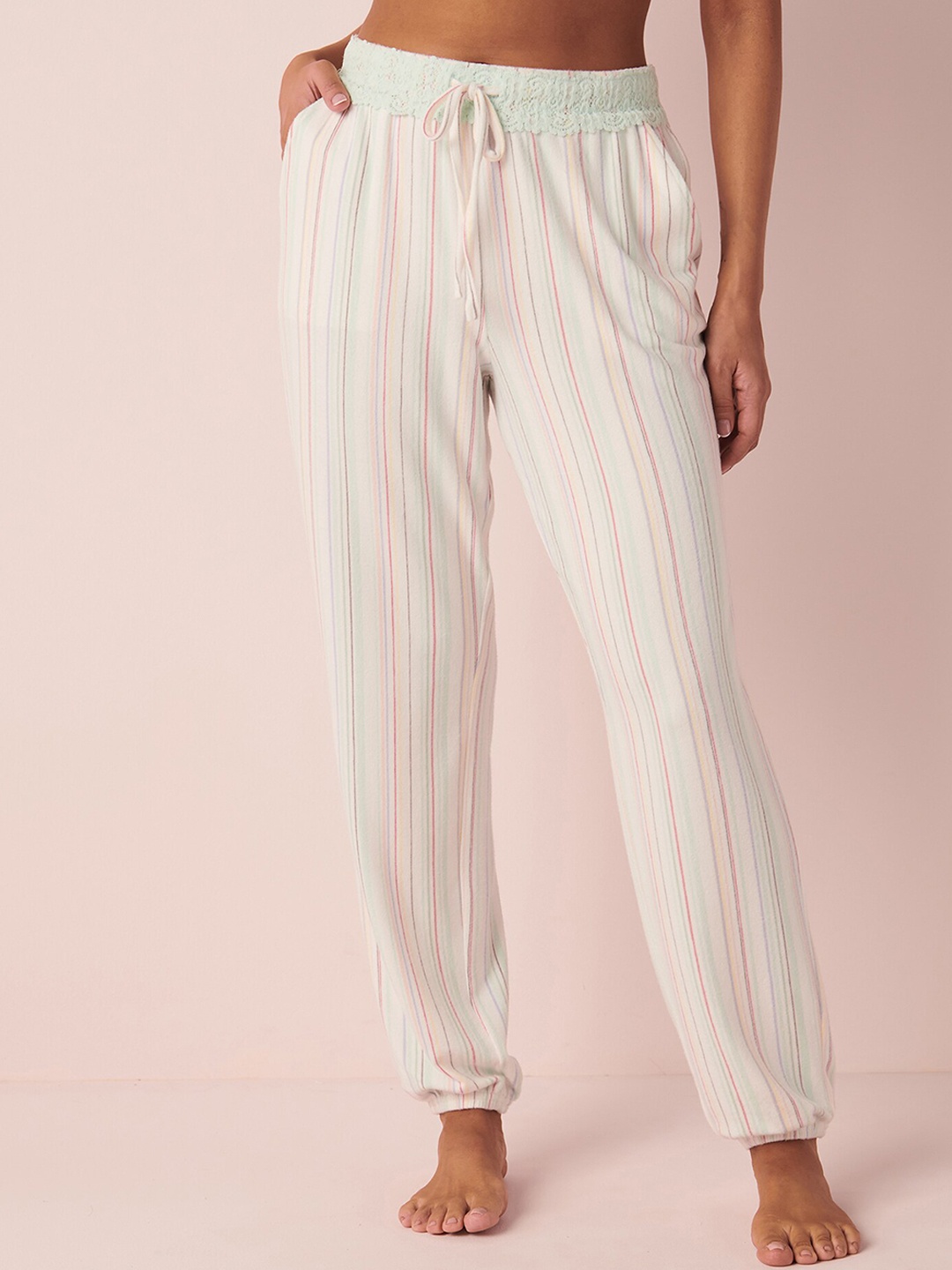 

La Vie en Rose Women Striped Relaxed-Fit Jogger Lounge Pant, White