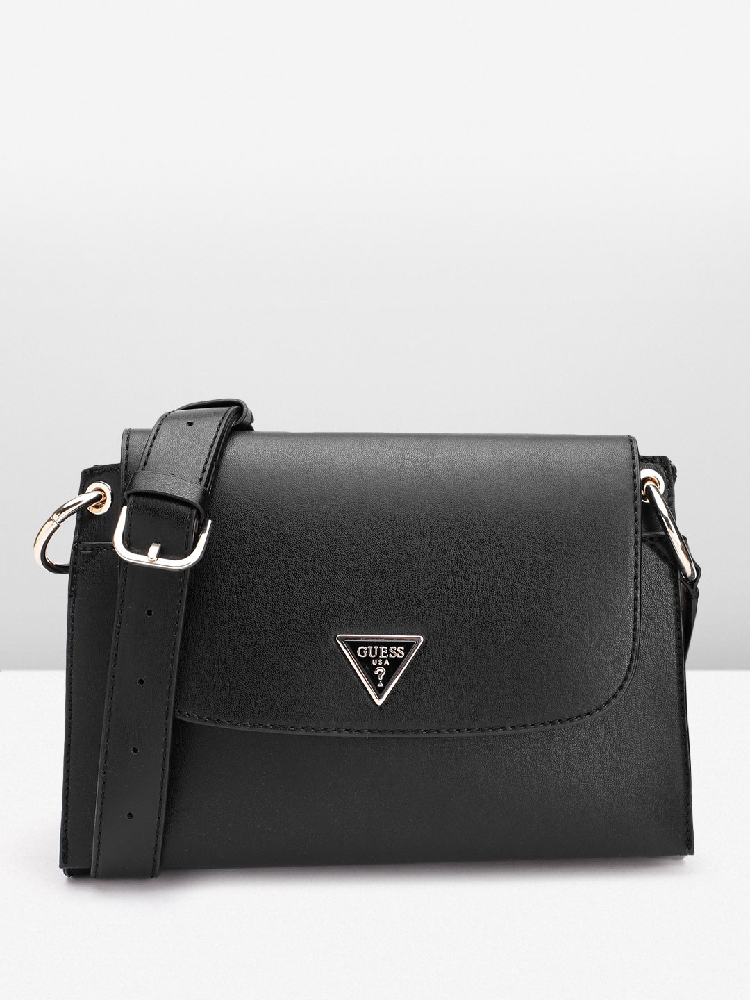 

GUESS Women Structured Envelope Sling Bag, Black