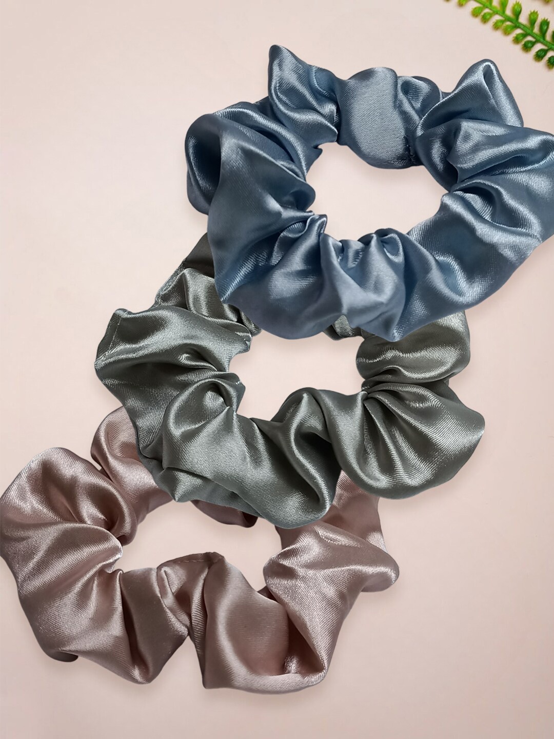 

OOMPH Women Set of 3 Ponytail Holders, Grey