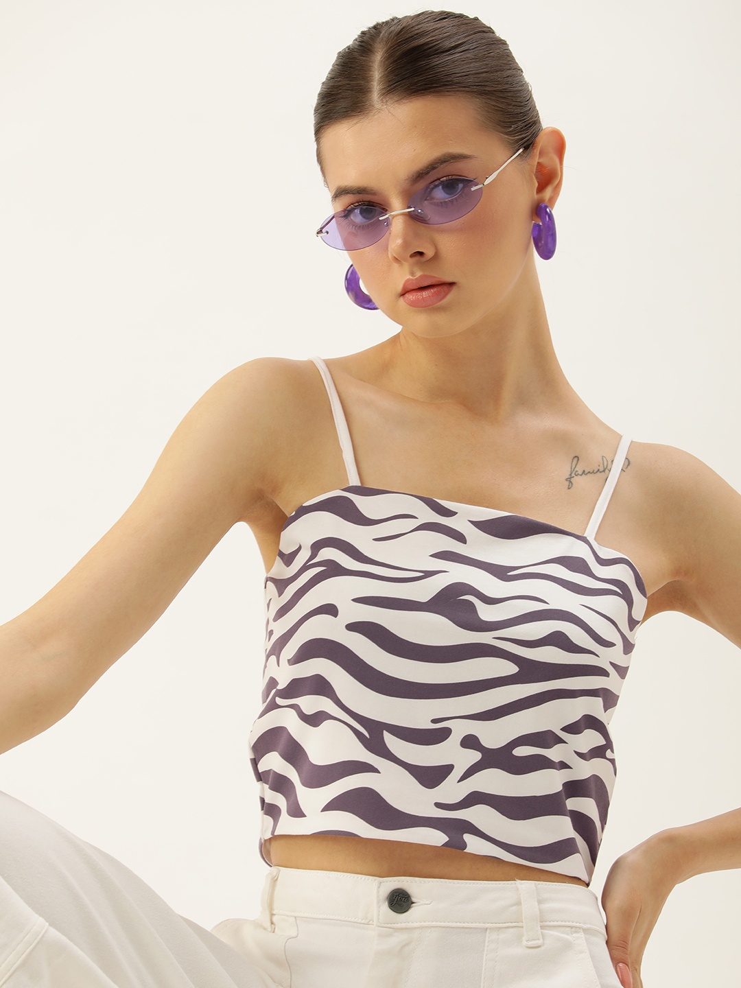 

Kook N Keech Shoulder Straps Abstract Printed Tank Crop Top, White