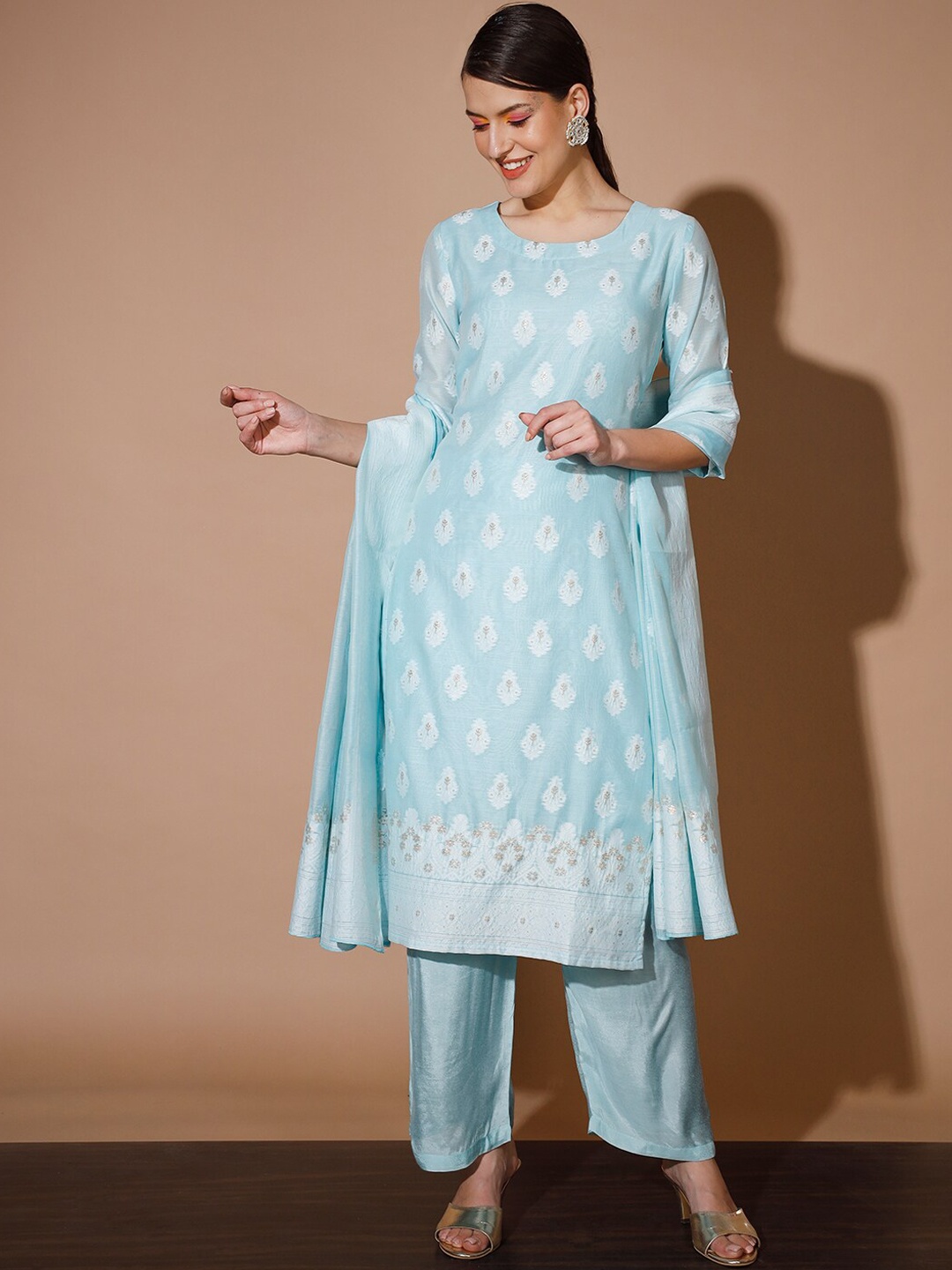 

Myshka Floral Printed Regular Chanderi Cotton Kurta with Palazzos & With Dupatta, Blue