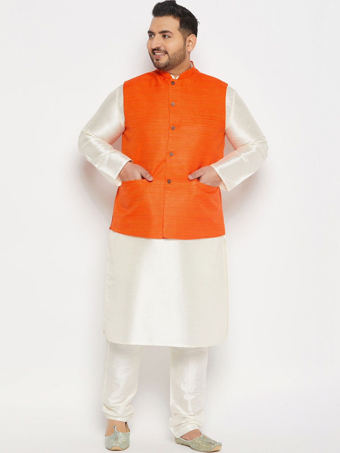 

VASTRAMAY Plus Size Mandarin Collar Regular Kurta With Pyjamas & Nehru Jacket, Cream