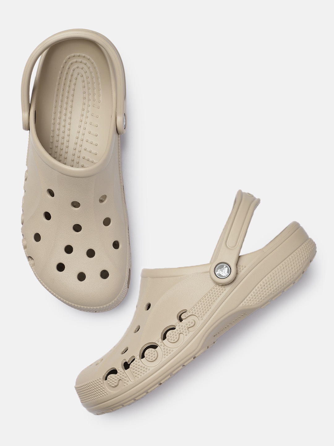 

Crocs Men Baya Clogs, Beige