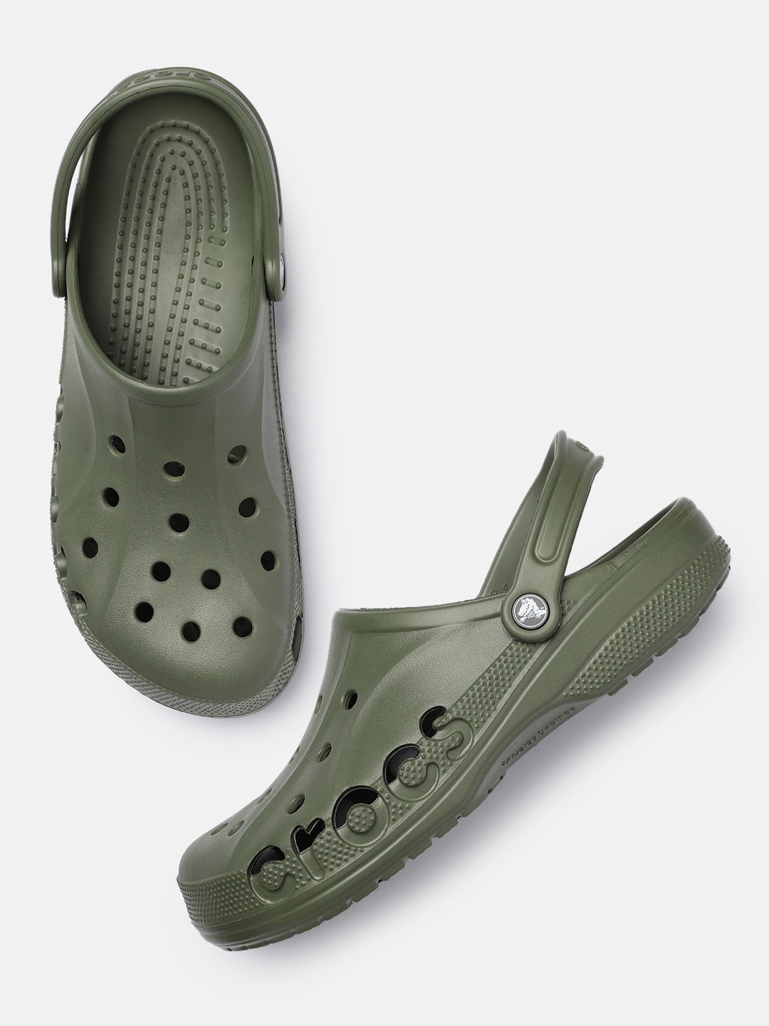 

Crocs Men Solid Baya Clogs, Green