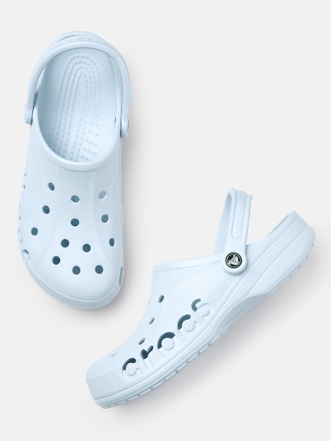 

Crocs Men Solid Croslite Clogs With Laser Cut Detail, Blue