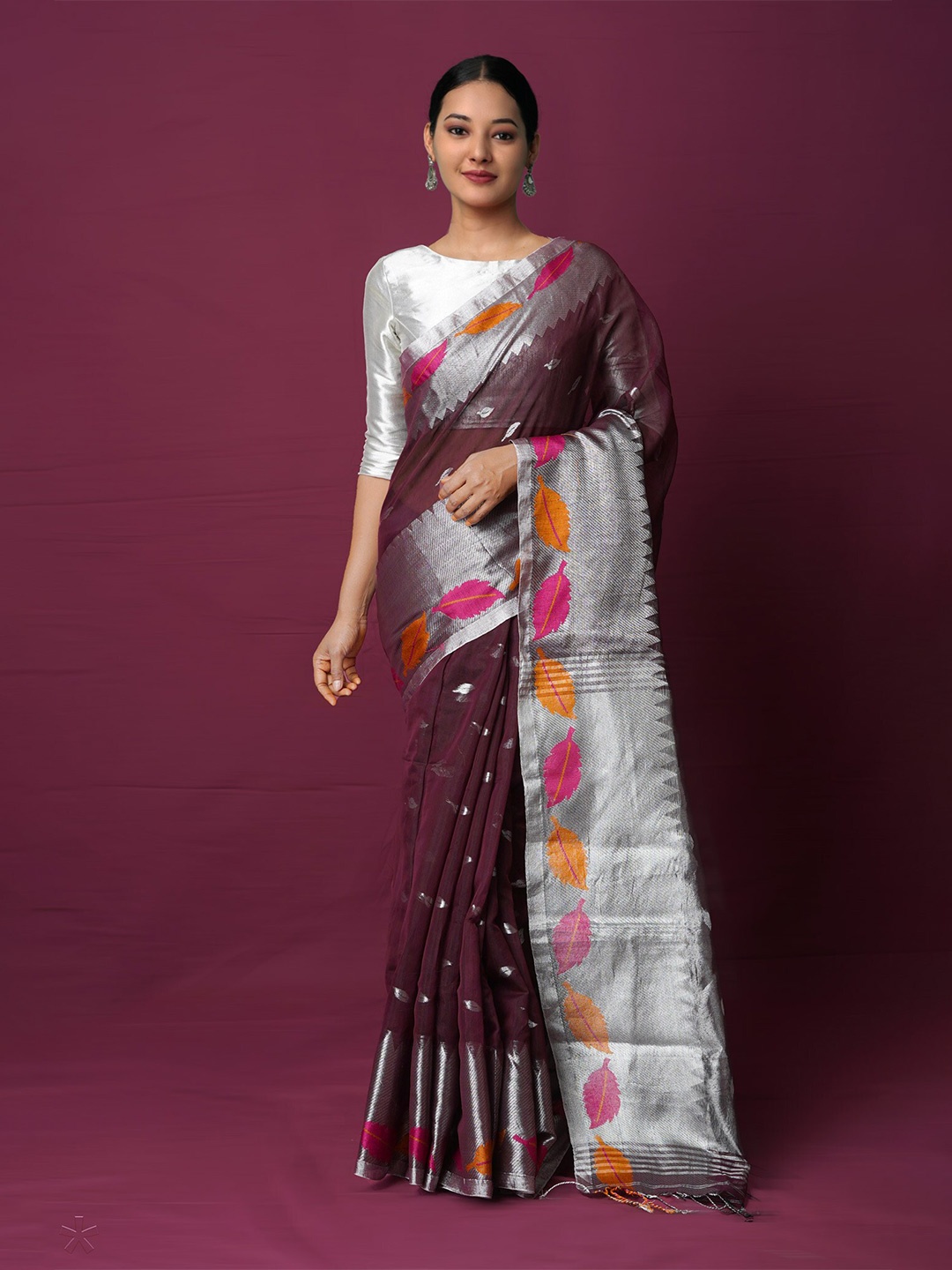 

Unnati Silks Woven Design Zari Silk Cotton Handloom Jamdani Saree, Purple