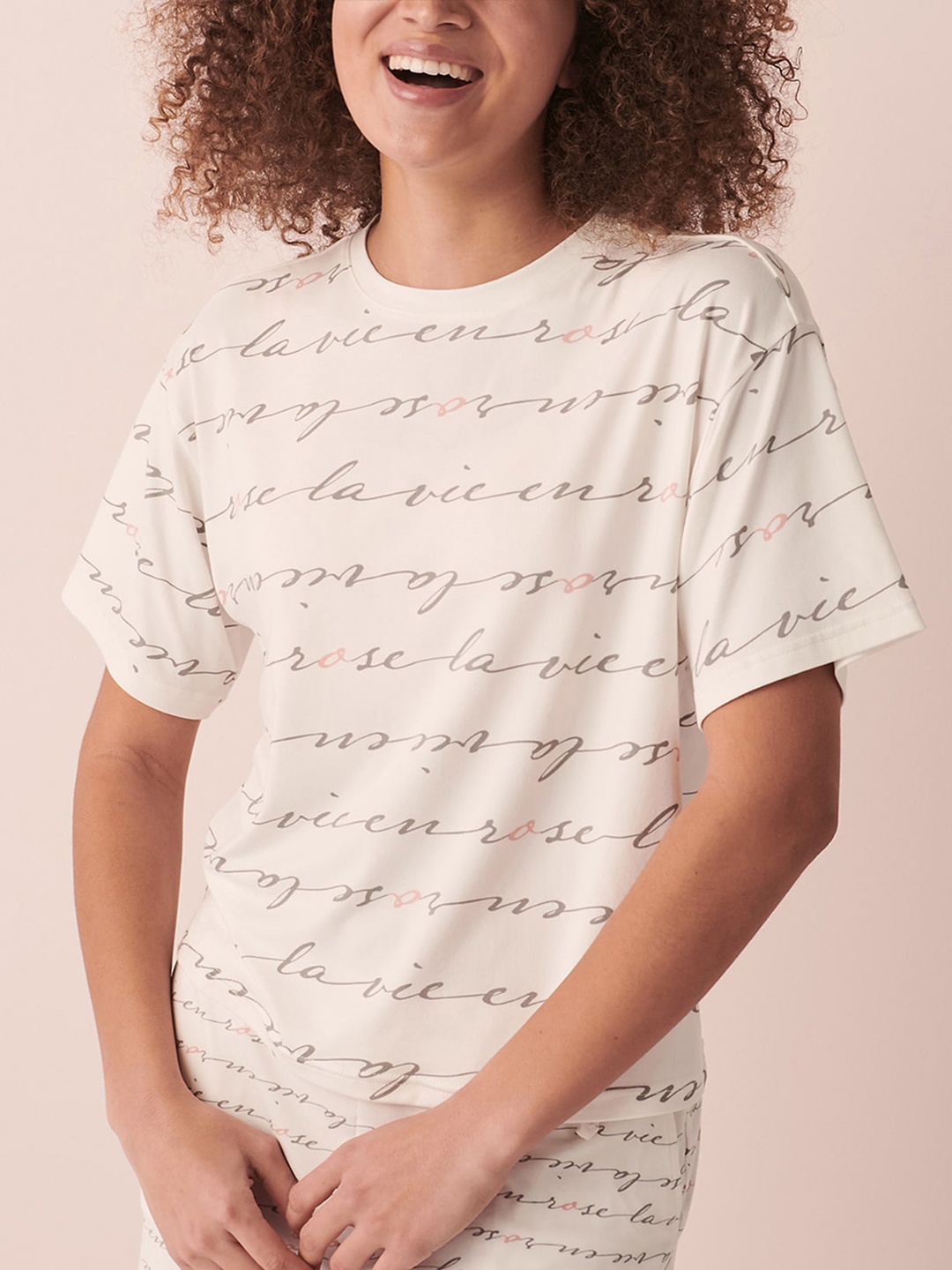 

La Vie en Rose Typography Printed Round Neck T-shirt, White