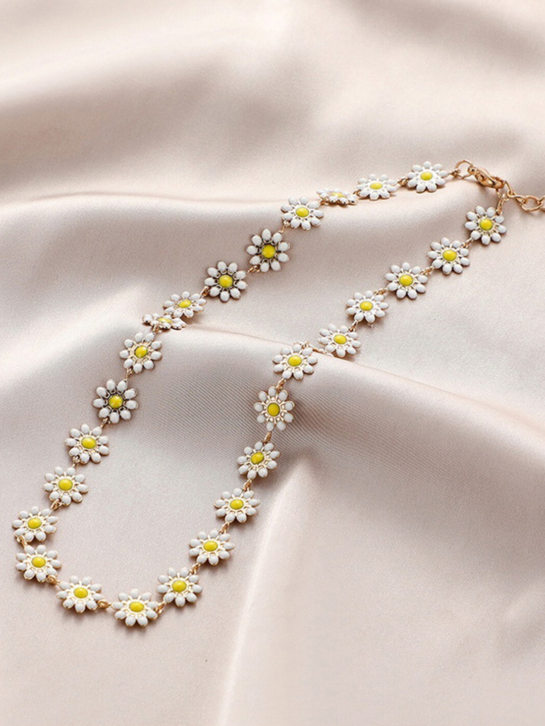 

Scintillare By Sukkhi Gold-Plated Choker Necklace