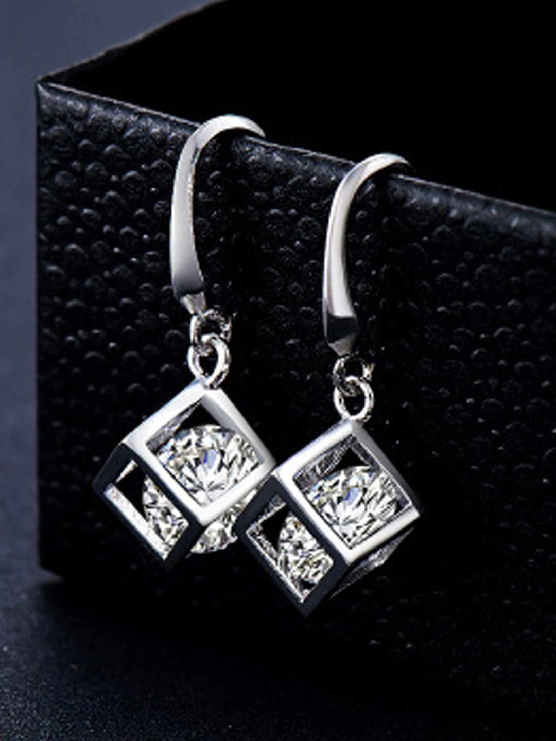 

Scintillare By Sukkhi Rhodium-Plated Contemporary Drop Earrings, Silver