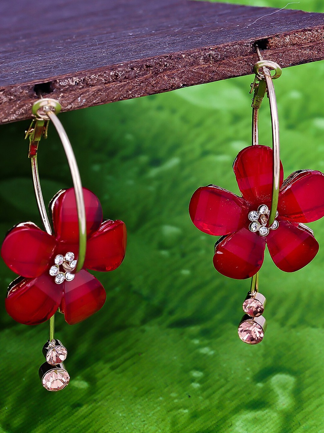 

Scintillare By Sukkhi Gold Plated Floral Shaped Hoop Earrings