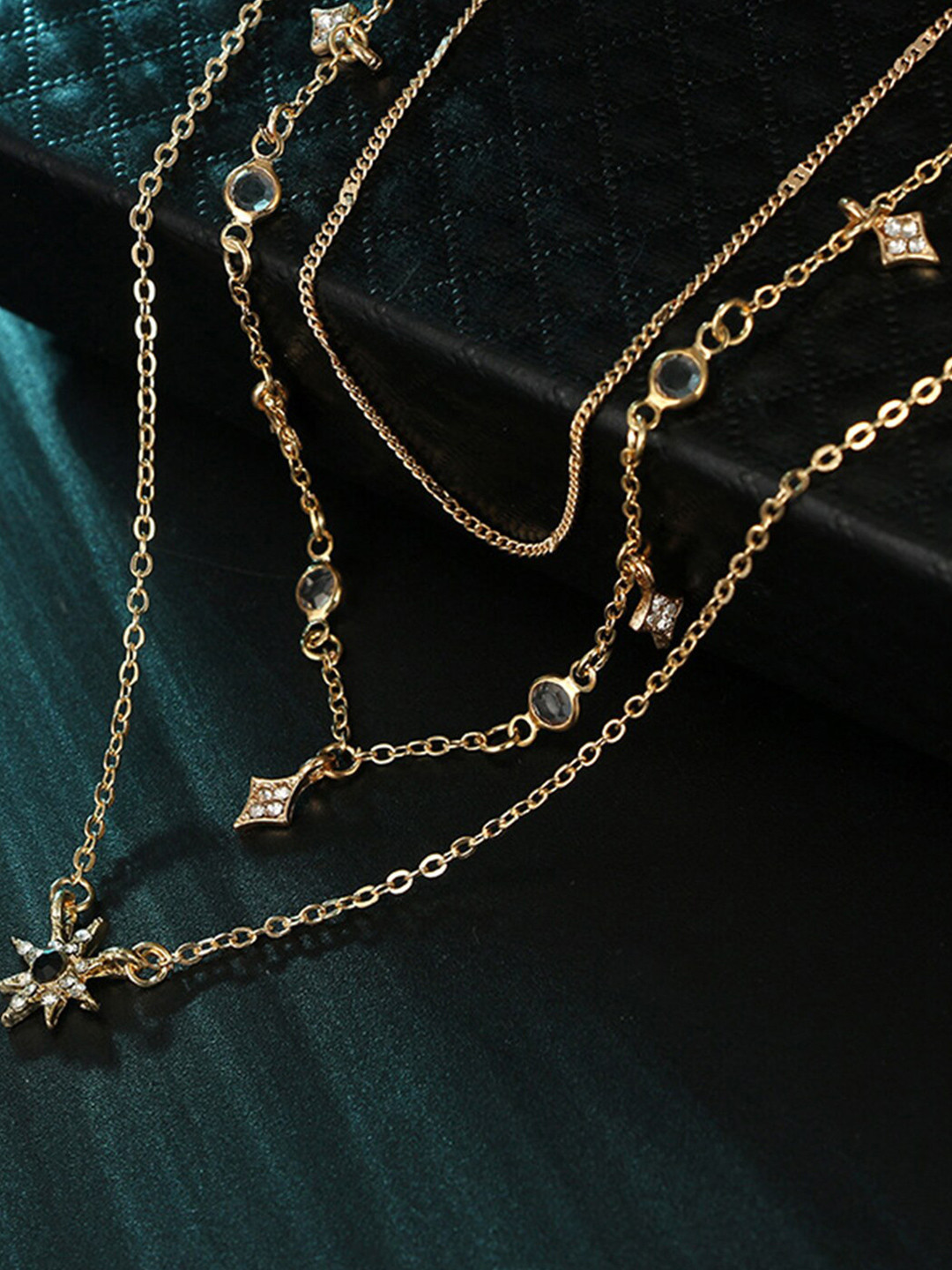 

Scintillare By Sukkhi Rose Gold-Plated Stone Studded Minimal Layered Necklace