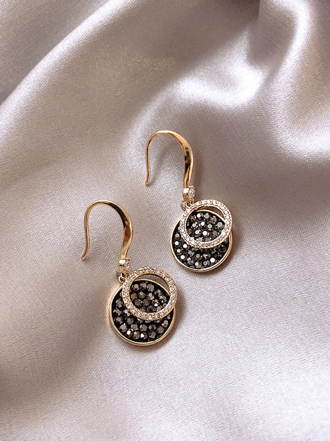 

Scintillare By Sukkhi Gold-Plated Circular Drop Earrings