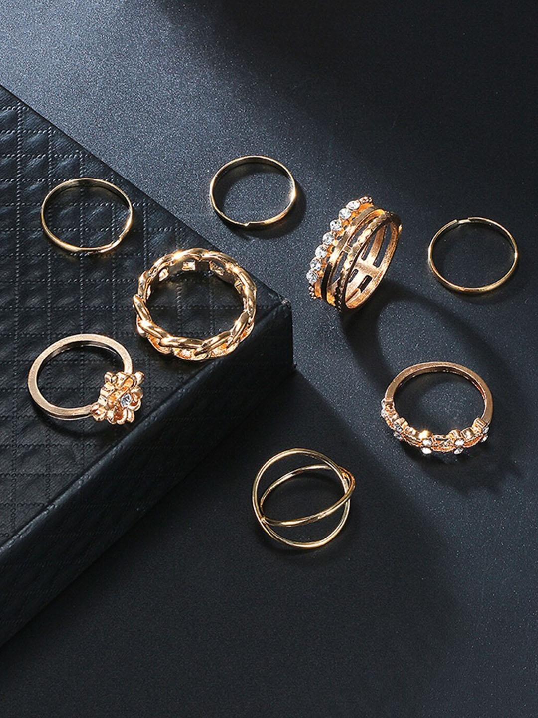 

Scintillare By Sukkhi 8Pcs Gold-Plated Stone Studded Finger Ring