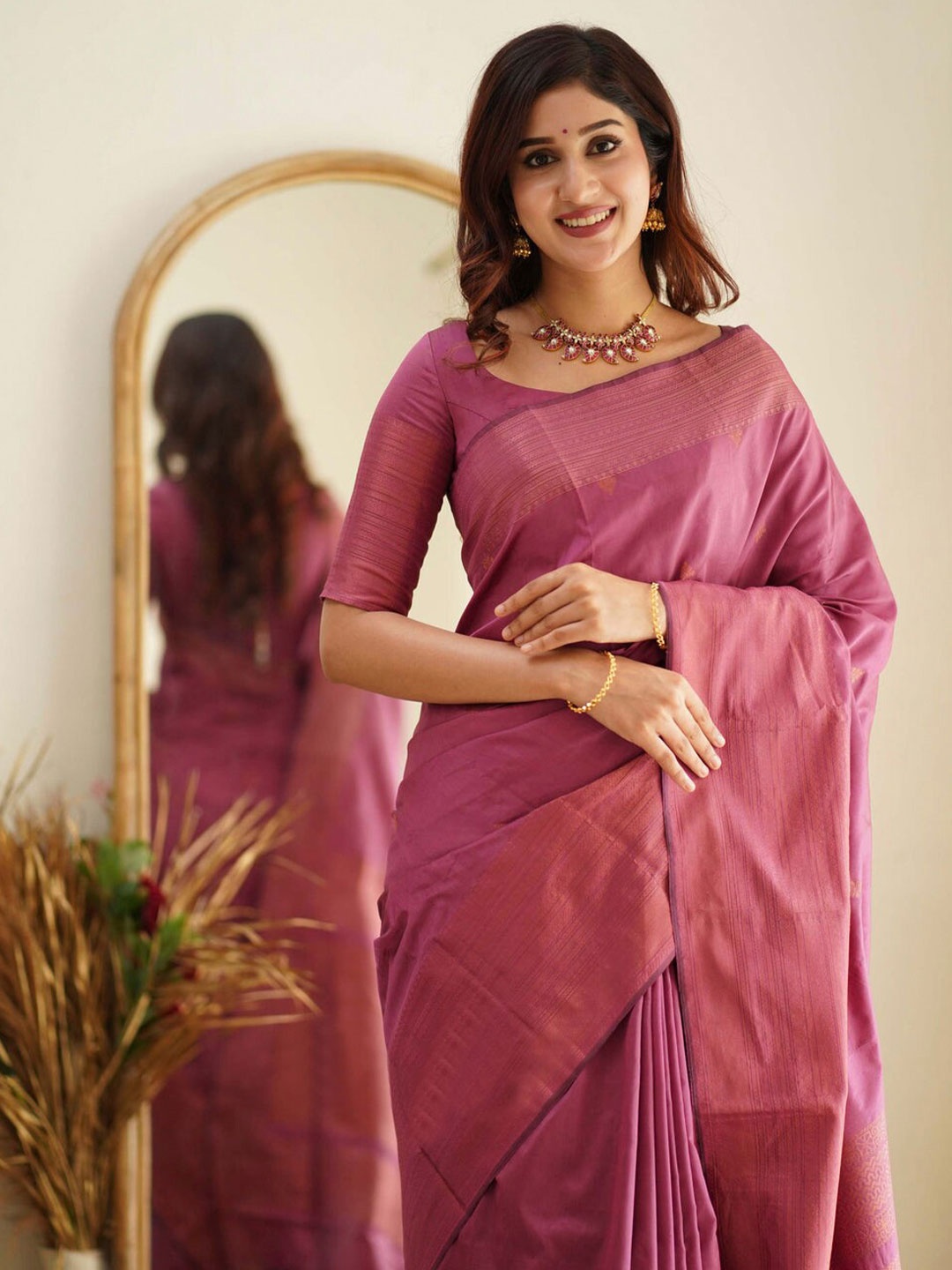 

Wuxi Woven Design Zari Pure Silk Banarasi Saree, Pink