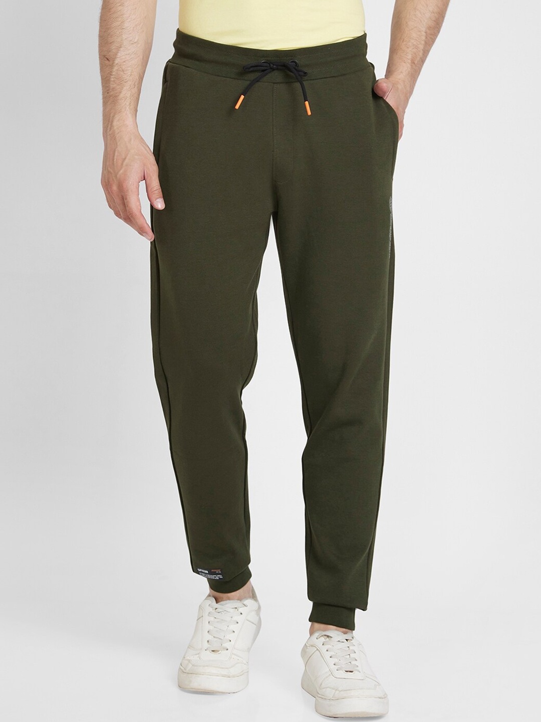 

SPYKAR Men Mid-Rise Cotton Joggers, Green
