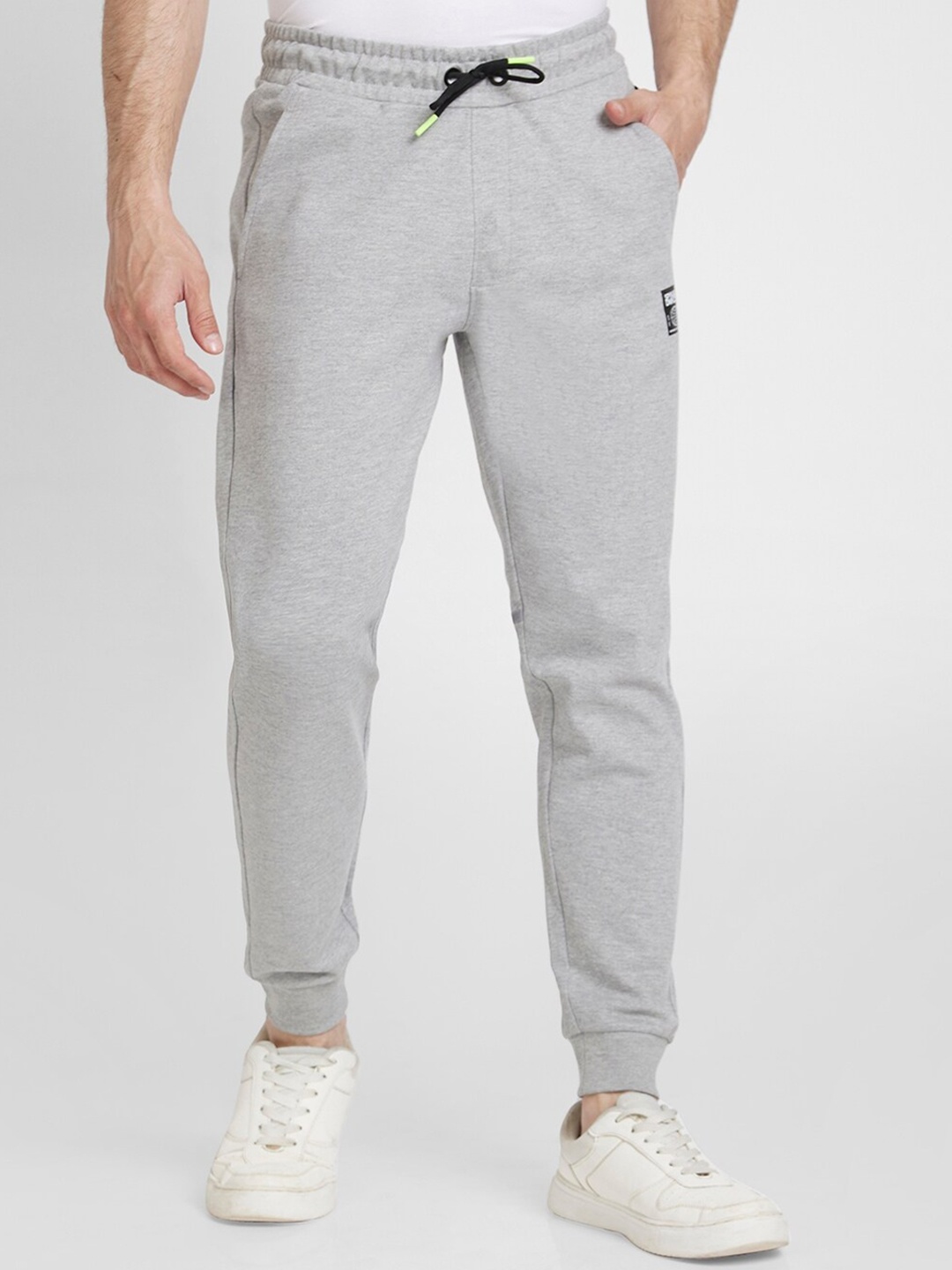 

SPYKAR Men Mid-Rise Cotton Joggers, Grey