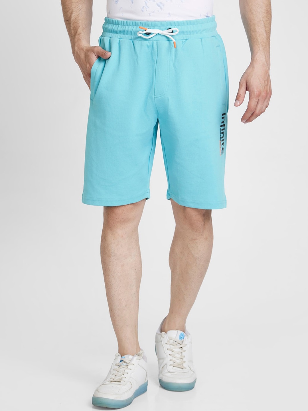 

SPYKAR Men Mid Rise Cotton Shorts, Blue