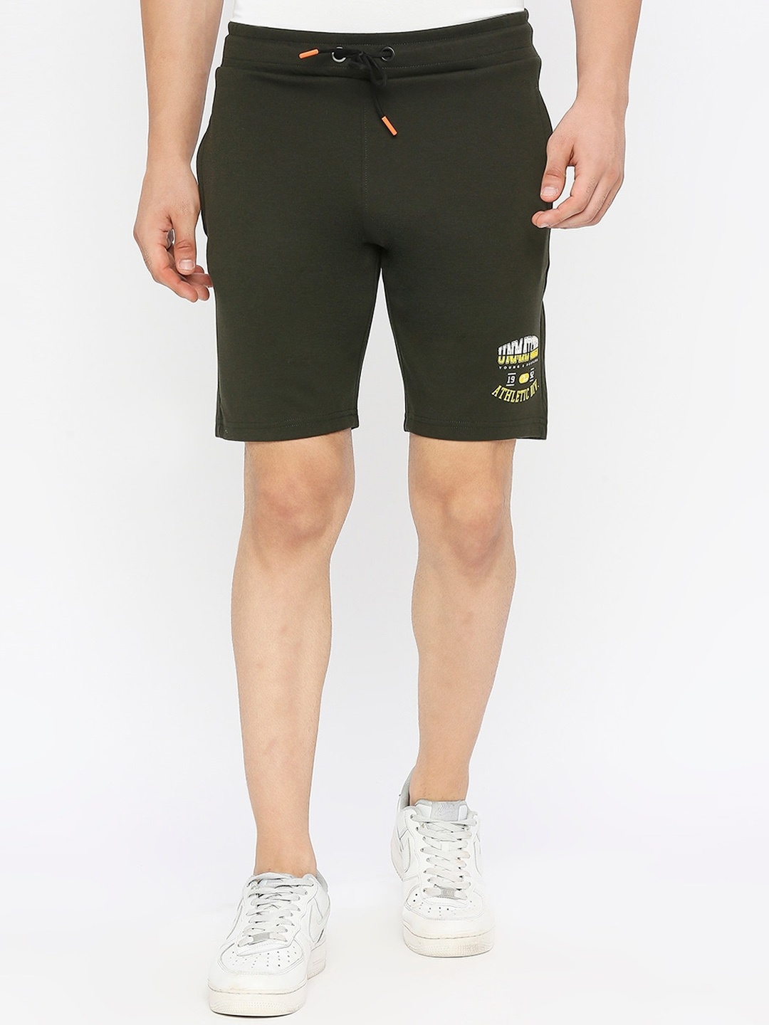 

SPYKAR Men Typography Printed Mid Rise Cotton Sports Shorts, Olive