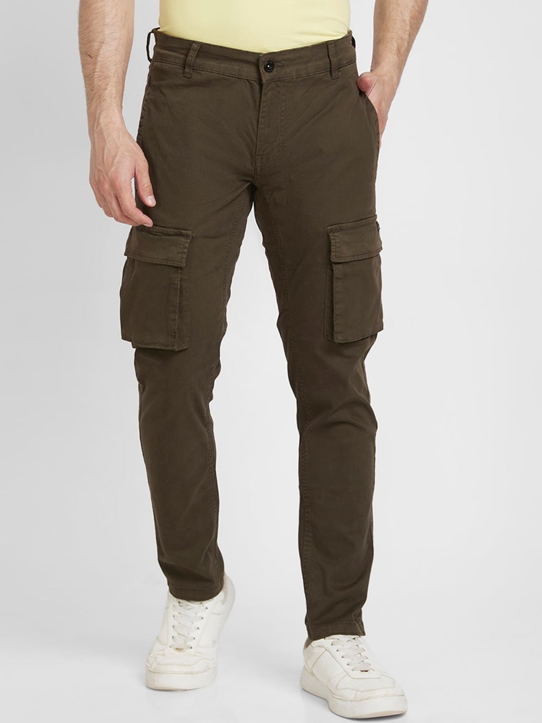 

SPYKAR Men Mid-Rise Slim Fit Cargos Trousers, Green