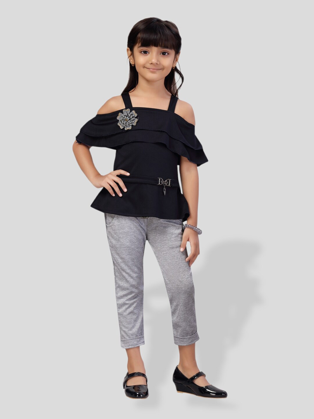 

BAESD Girls Cold-Shoulder Top with Shorts, Navy blue
