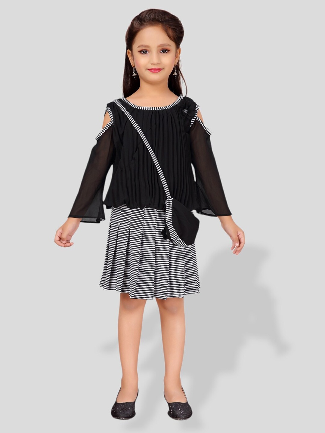 

BAESD Girls Printed Top with Skirt, Black