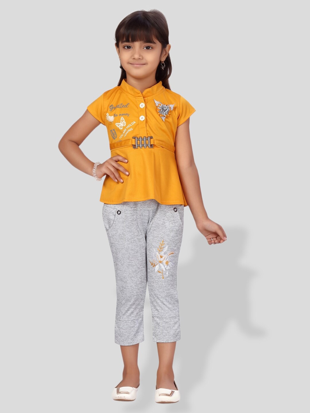 

BAESD Girls Mandarin Collar Top with Capris, Yellow