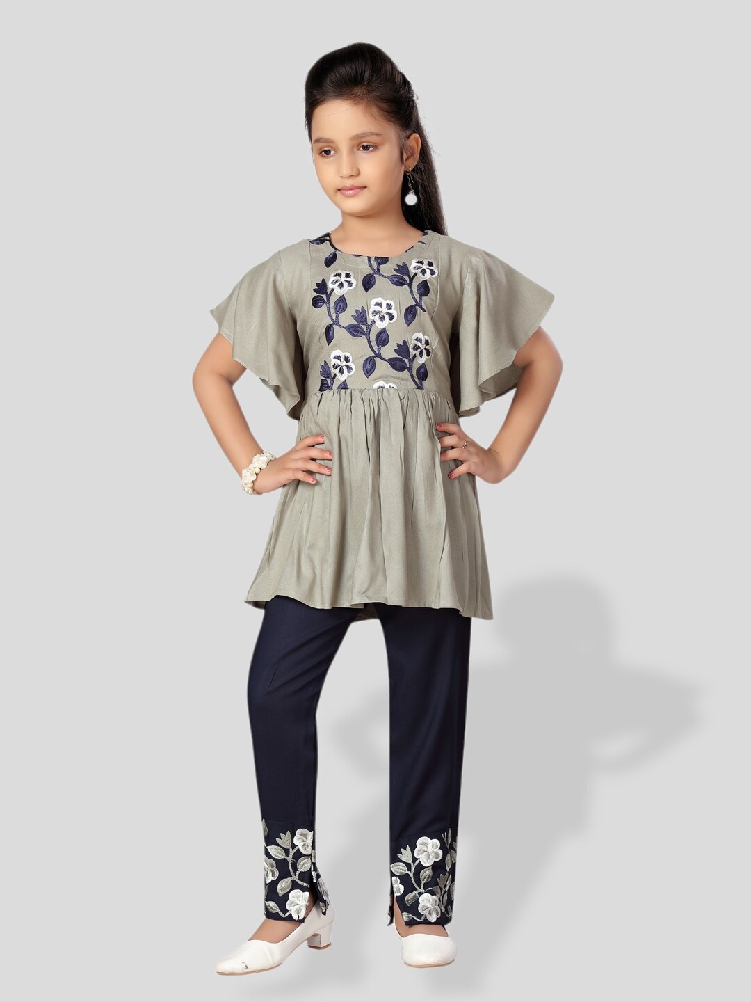 

BAESD Girls Pure Cotton Top With Trousers, Grey