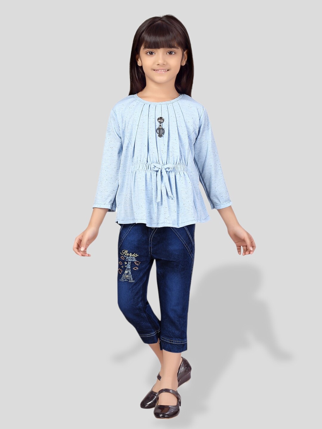 

BAESD Girls Printed Top With Denim Capris, Blue