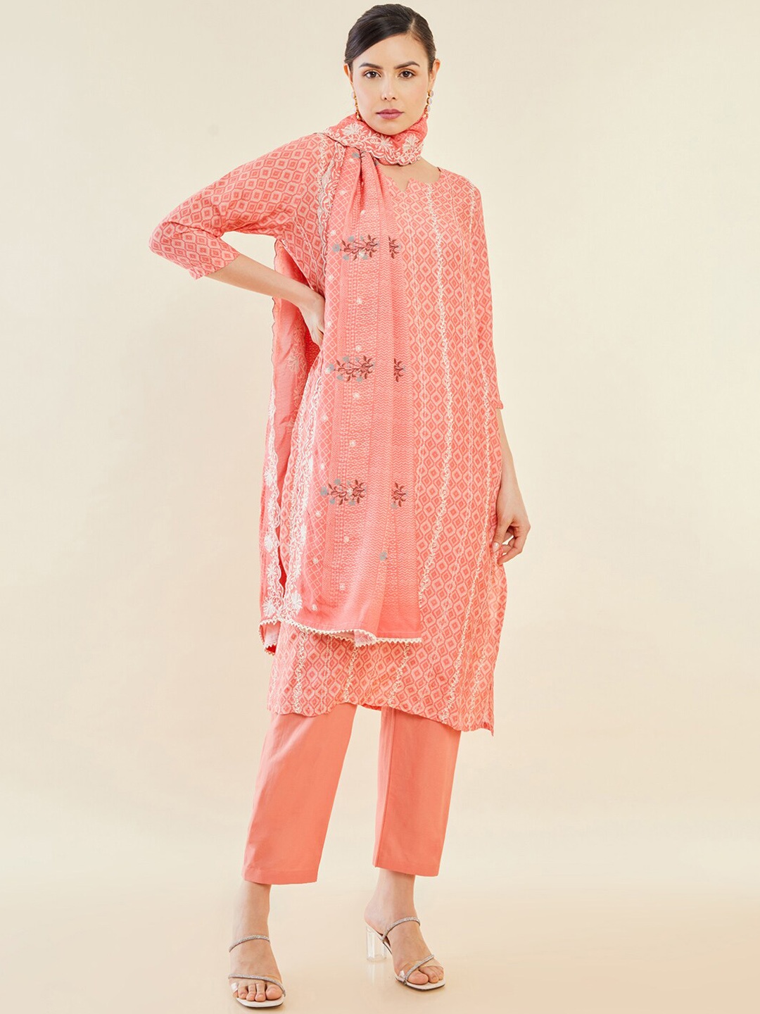 

Soch Peach-Coloured Geometric Printed Straight Kurta & Trousers With Dupatta