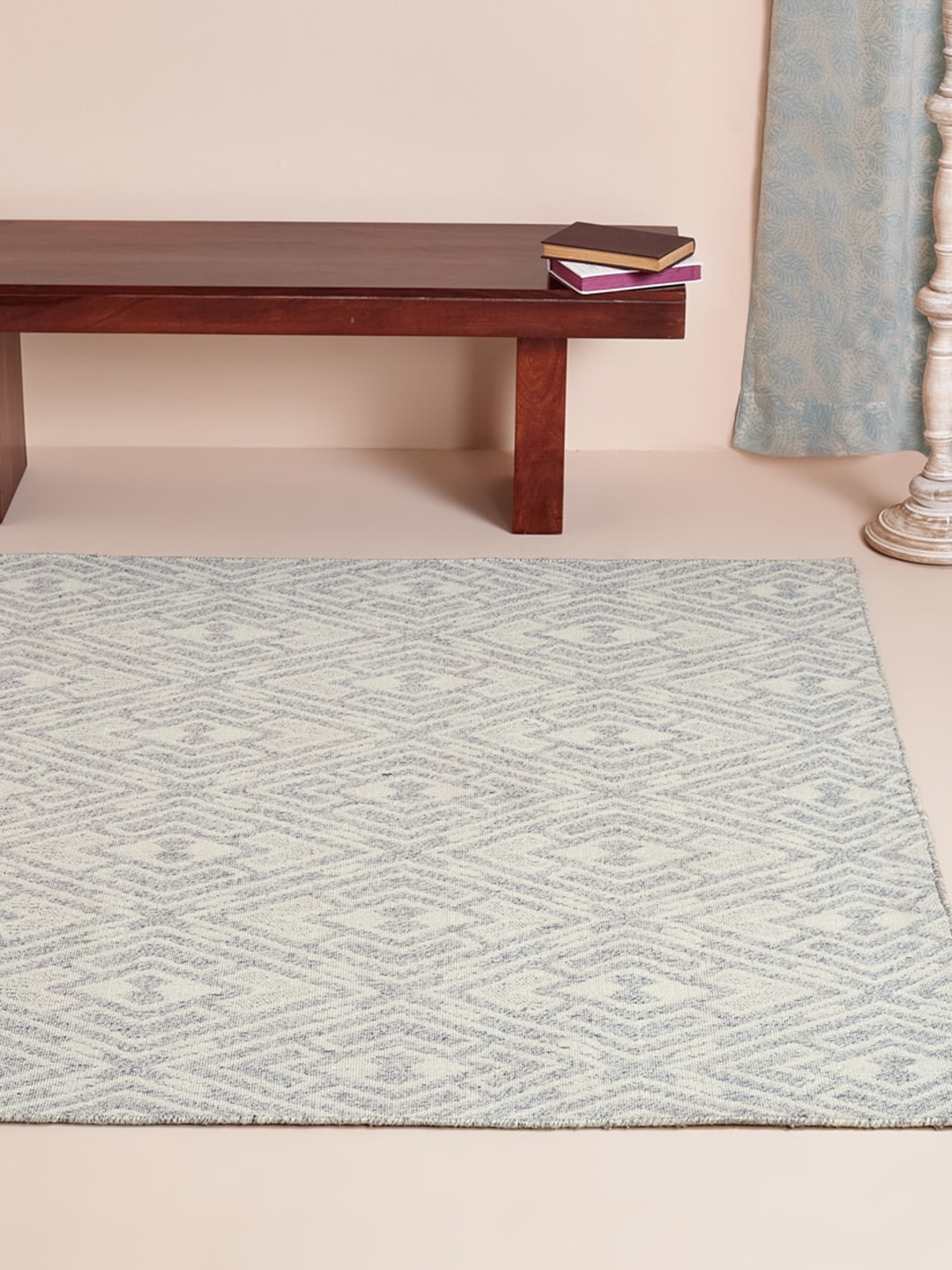 

Fabindia White & Grey Geometric PET Polyester Dhurrie