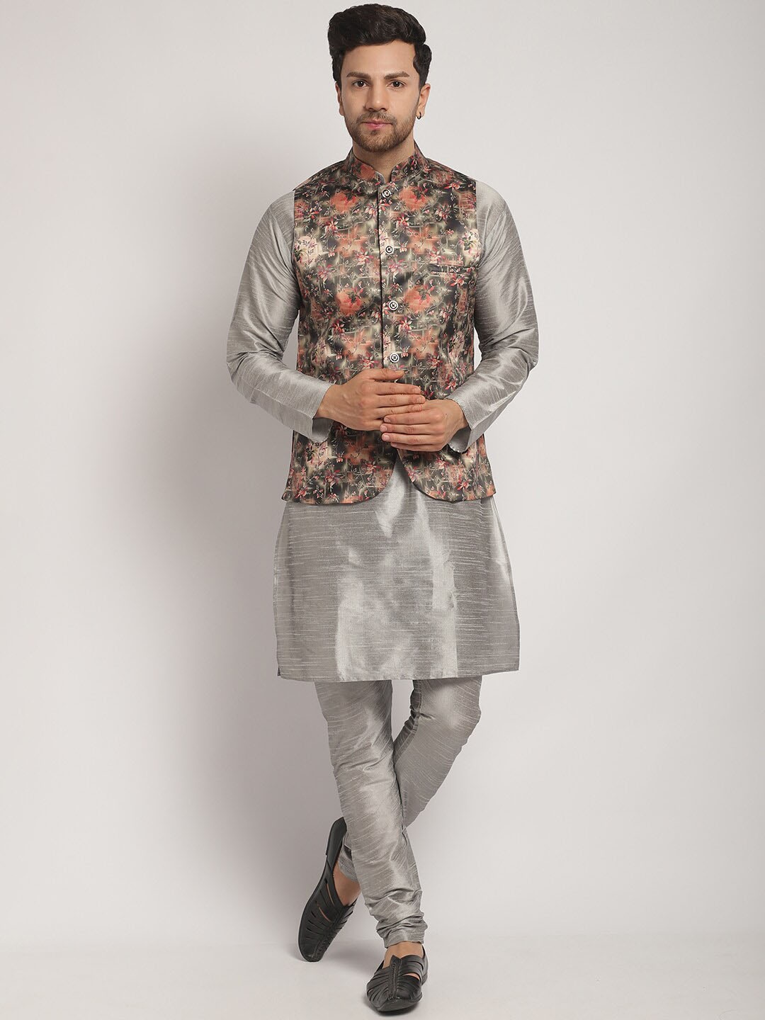 

Kaifoo Floral Printed Regular Kurta & Churidar With Nehru Jacket, Grey