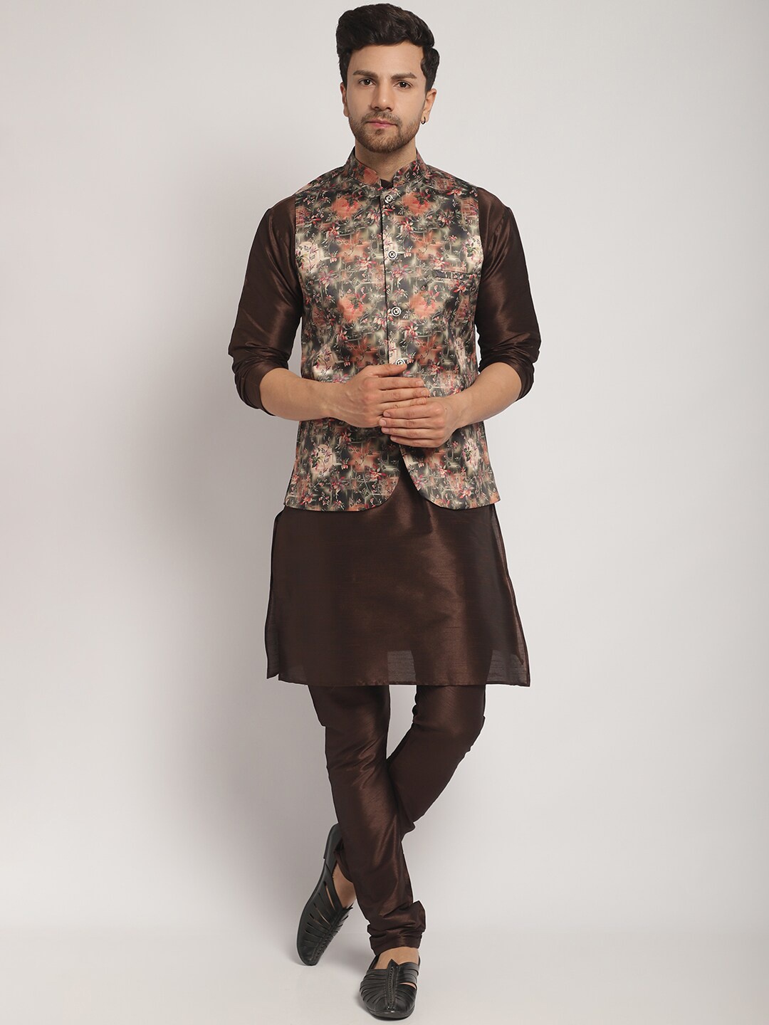 

Kaifoo Floral Printed Regular Kurta & Churidar With Nehru Jacket, Brown