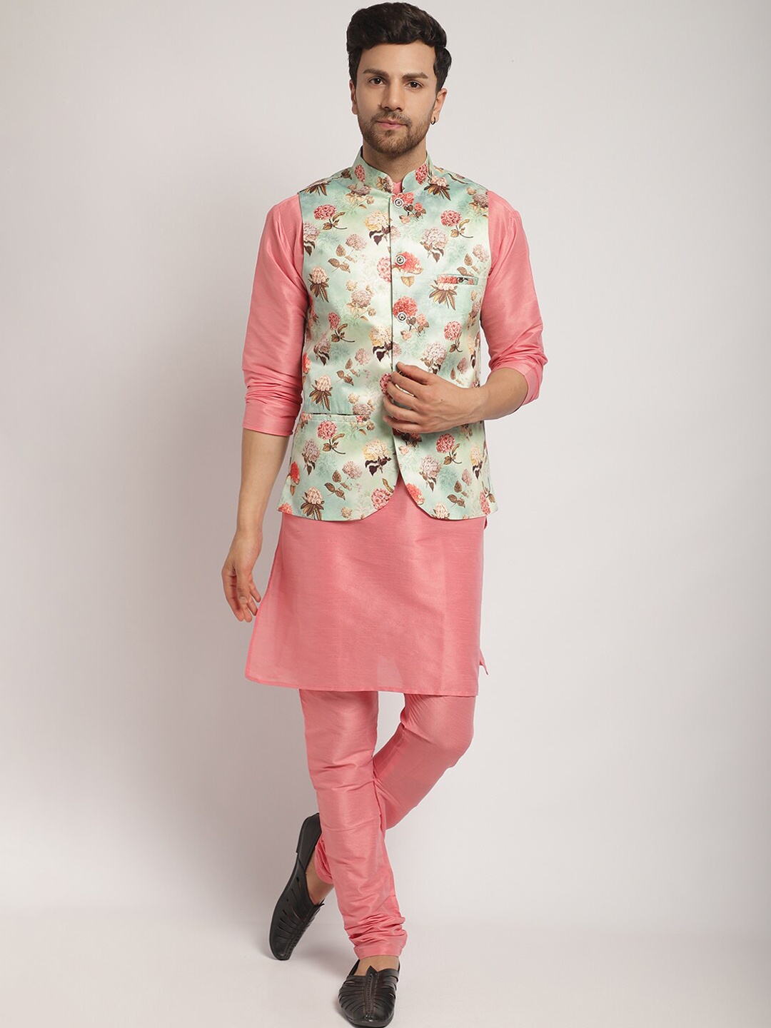 

Kaifoo Floral Printed Regular Kurta & Churidar With Nehru Jacket, Pink