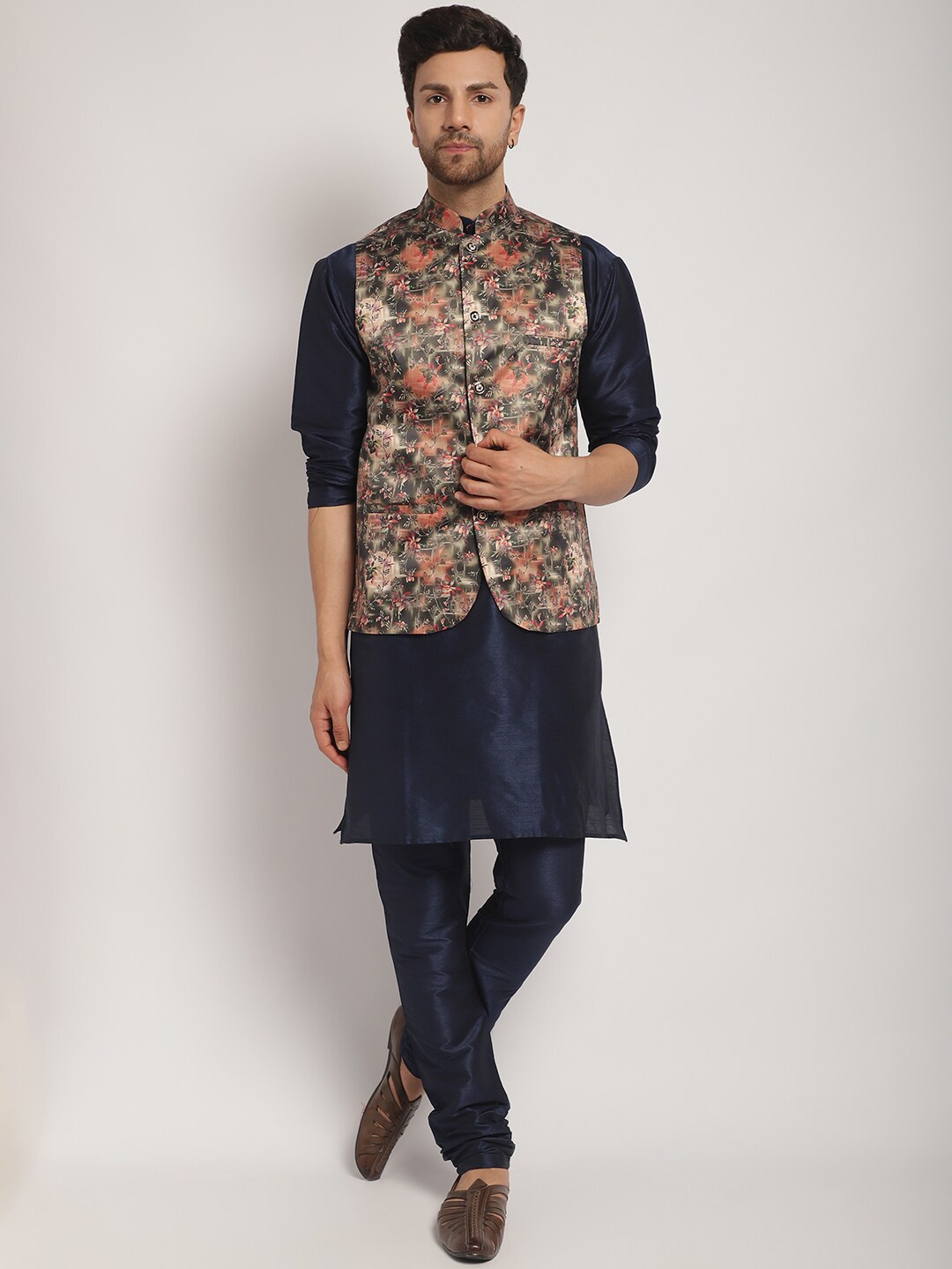

Kaifoo Mandarin Collar Kurta with Churidar & Printed Nehru Jacket, Navy blue