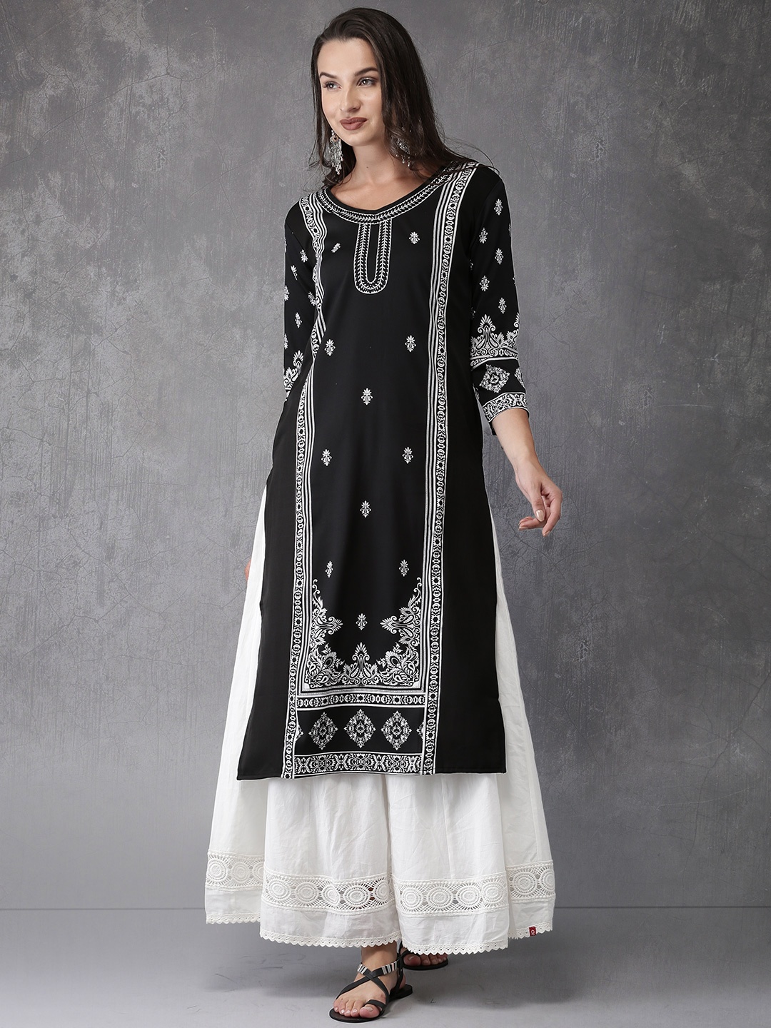 

Anouk Women Black & White Ethnic Motifs Print Straight Kurta