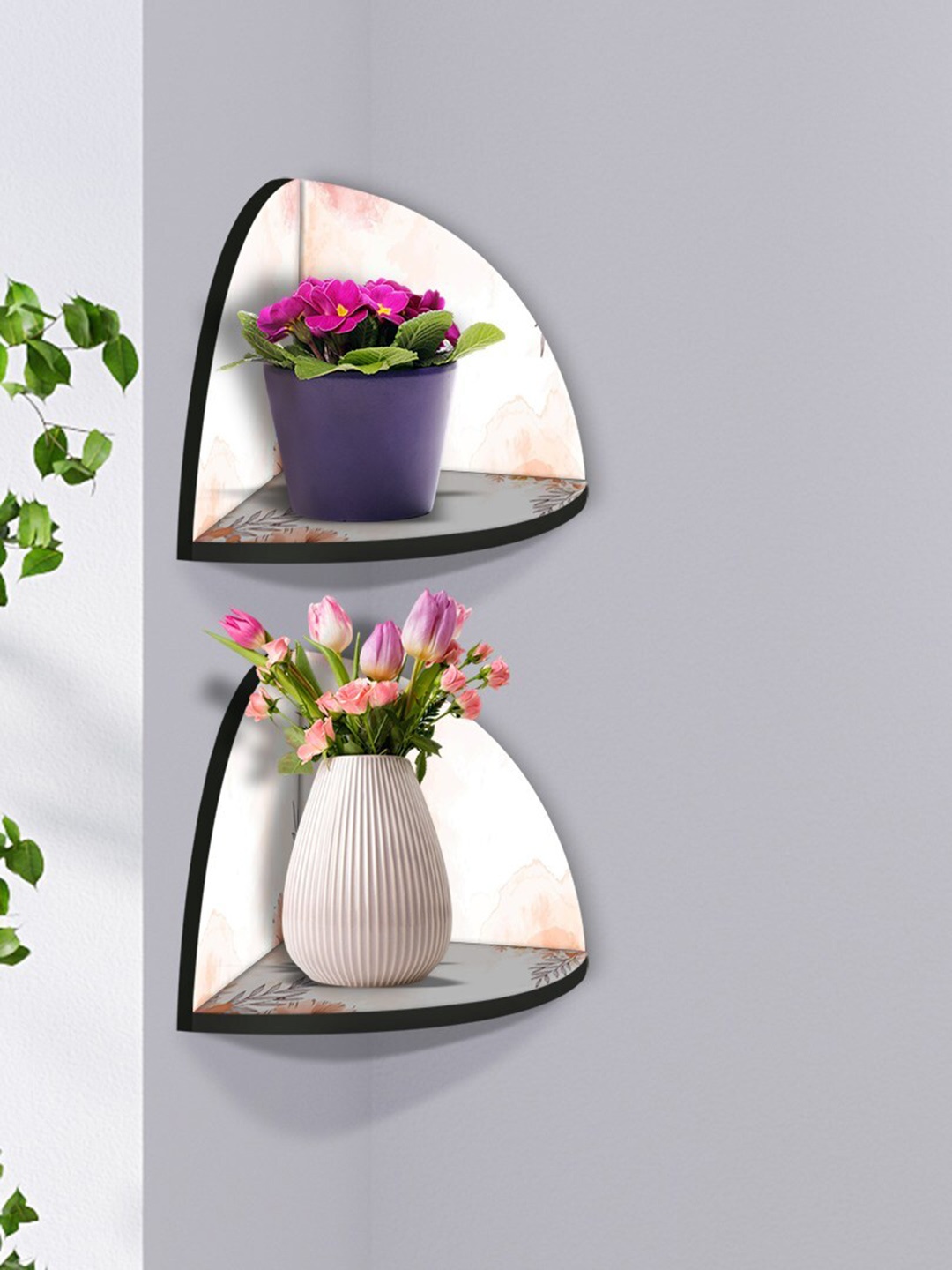 

999Store Cream-Coloured & Orange 2 Pieces Flower With Leaf MDF Corner Wall Shelf