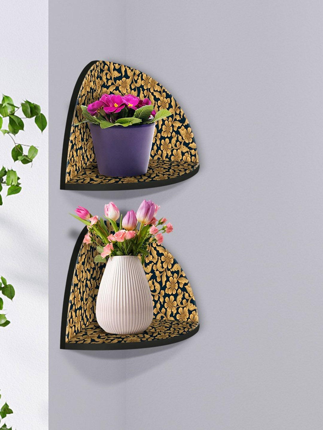 

999Store Brown & Gold Toned 2 Pieces Flower And Leaves MDF Corner Wall Shelf