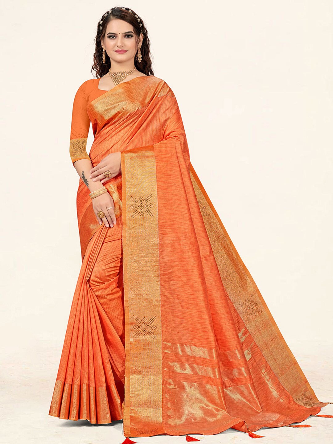 

SANGAM PRINTS Woven Design Zari Saree, Peach