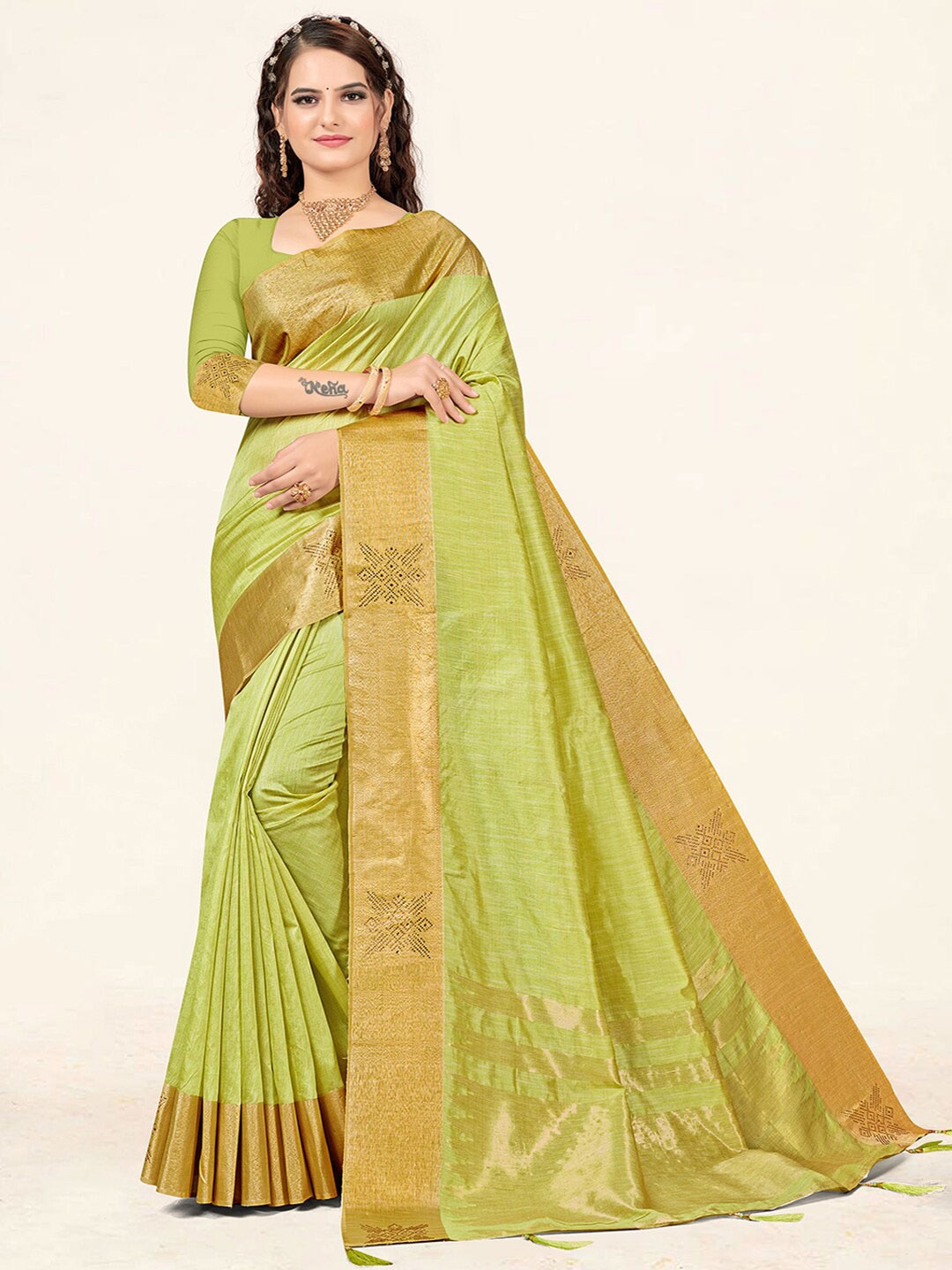 

SANGAM PRINTS Woven Design Zari Saree, Green