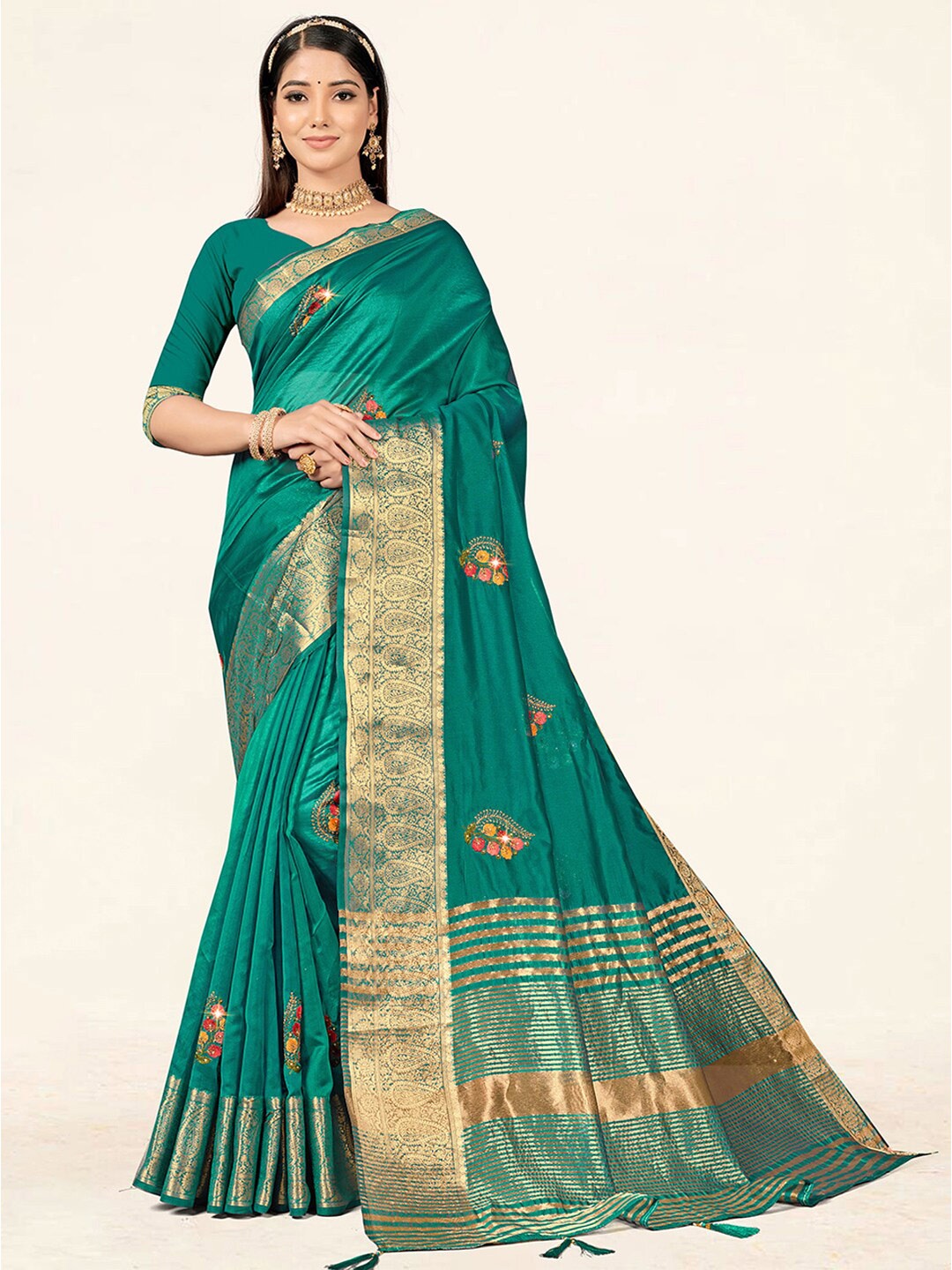 

SANGAM PRINTS Ethnic Woven Design Zari Organza Saree, Green