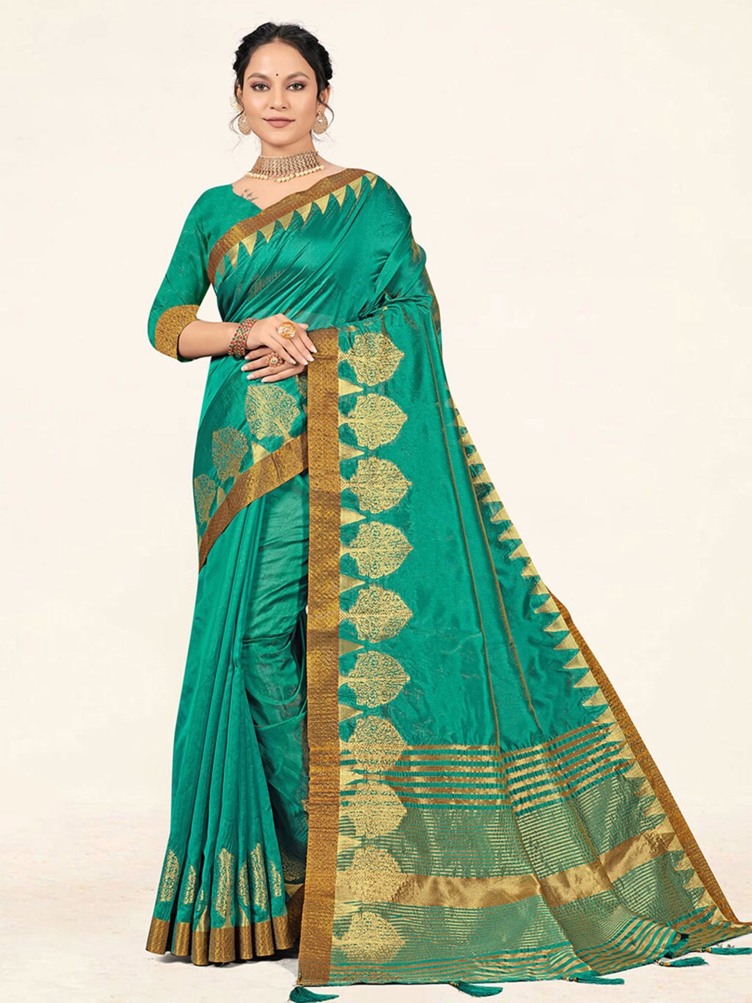 

SANGAM PRINTS Ethnic Woven Design Zari Organza Saree, Green