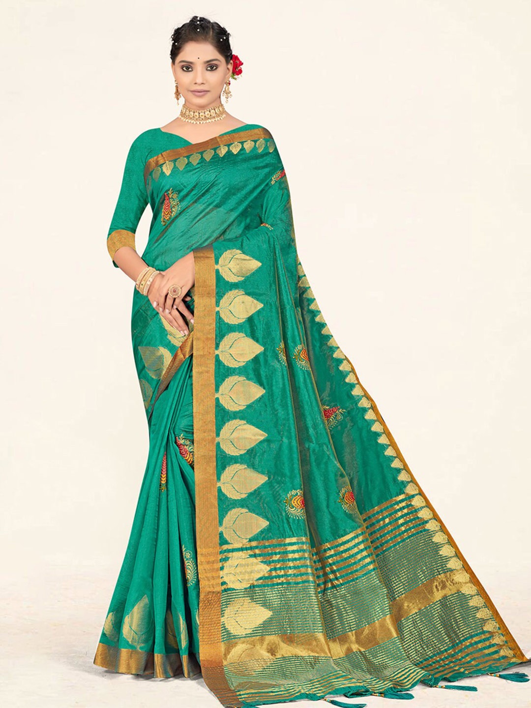 

SANGAM PRINTS Ethnic Motifs Woven Design Zari Organza Saree, Green