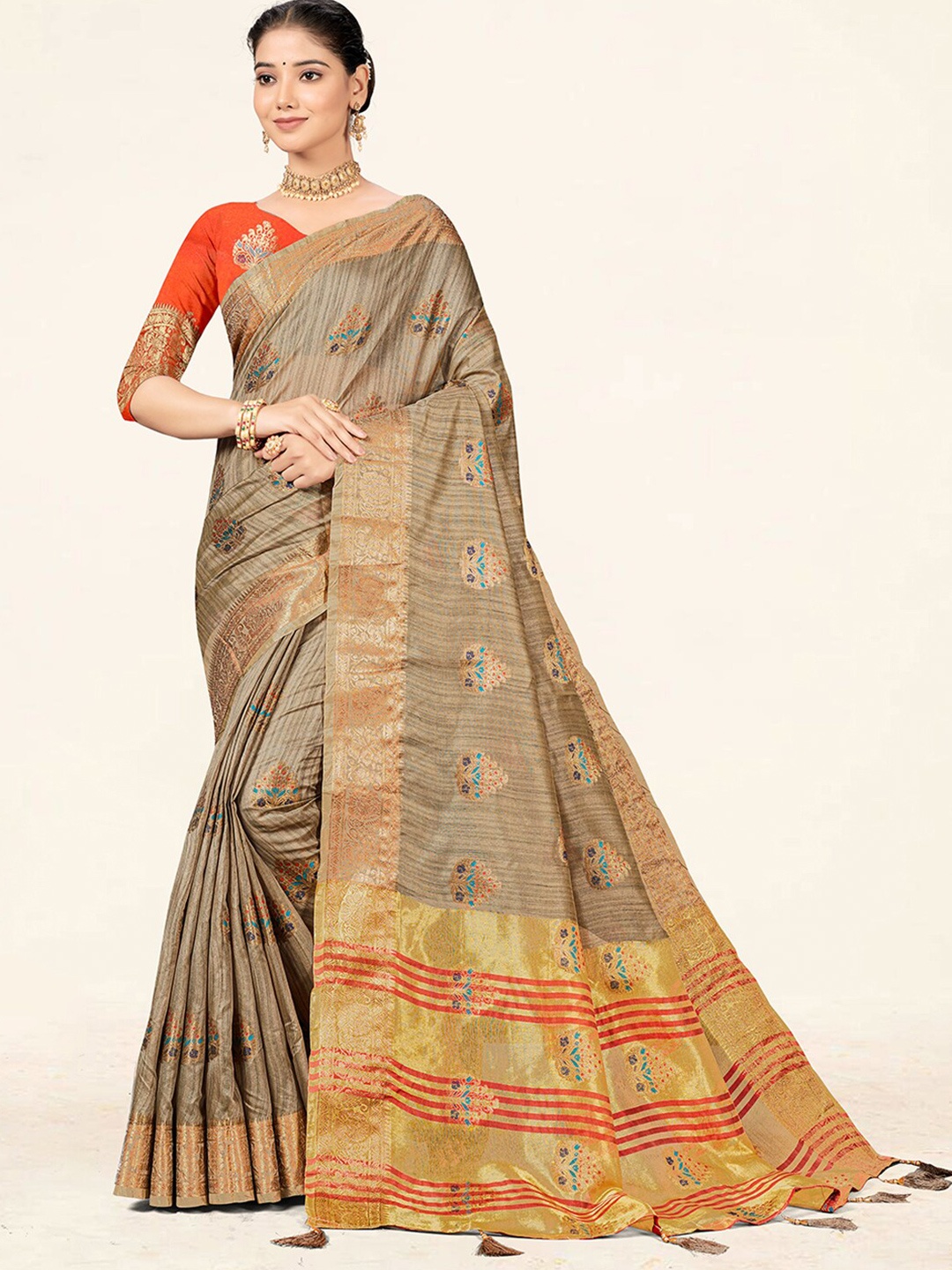 

SANGAM PRINTS Ethnic Woven Design Zari Saree, Grey