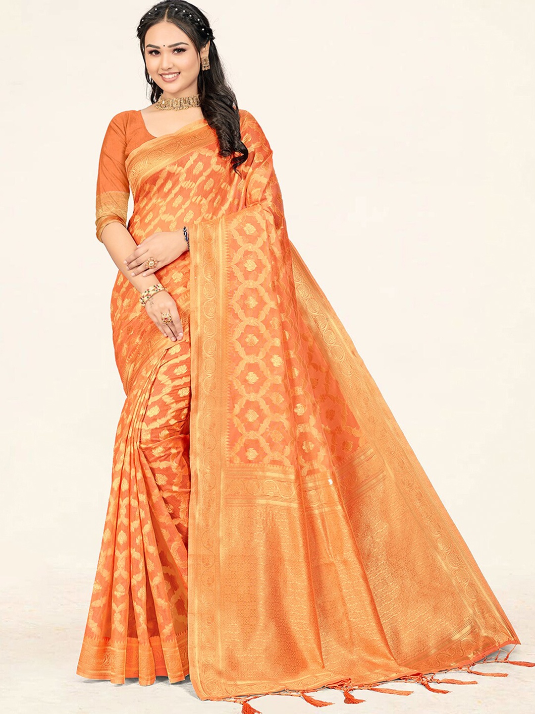 

SANGAM PRINTS Ethnic Woven Design Zari Saree, Peach
