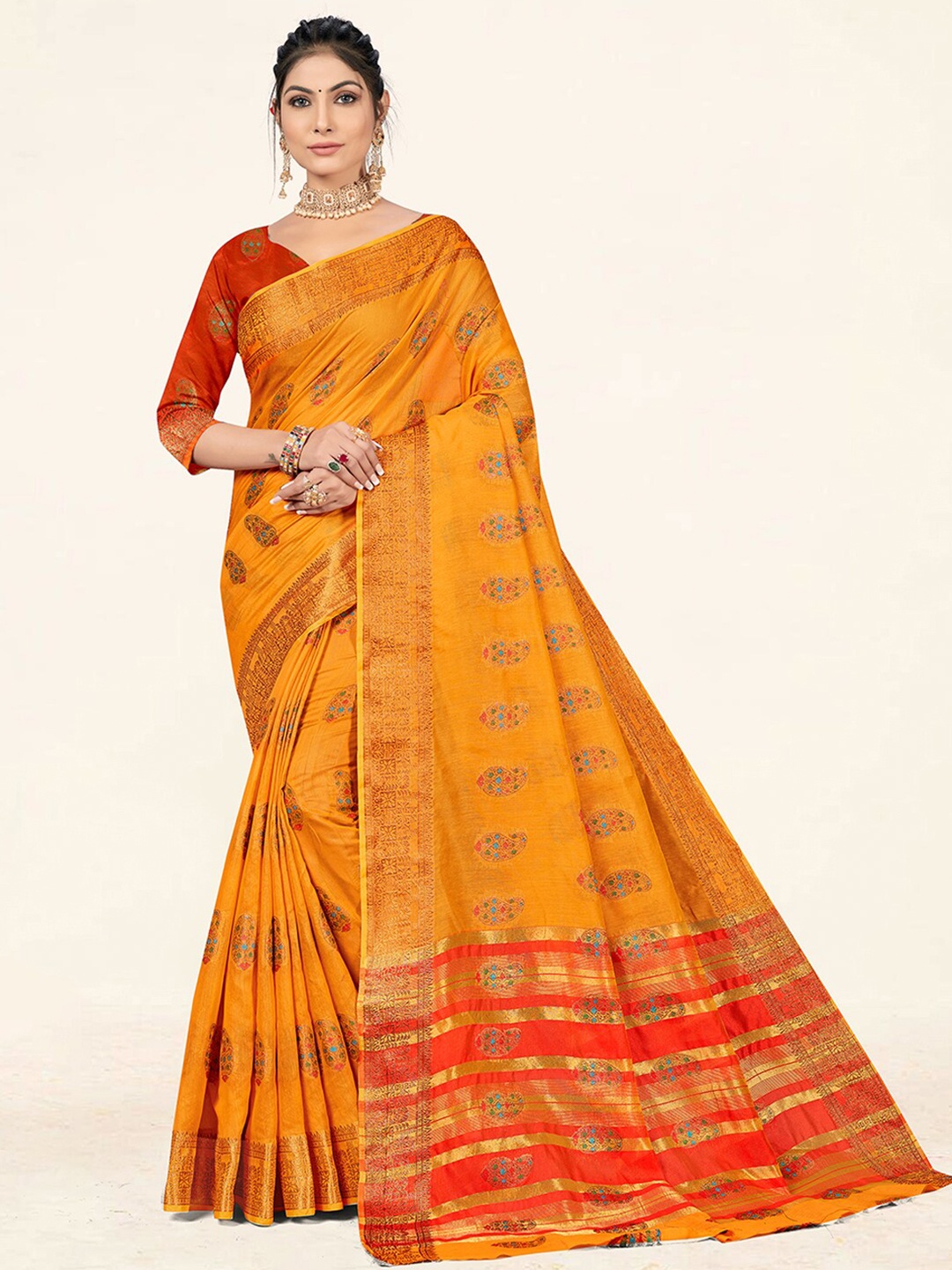 

SANGAM PRINTS Woven Design Zari Saree, Yellow