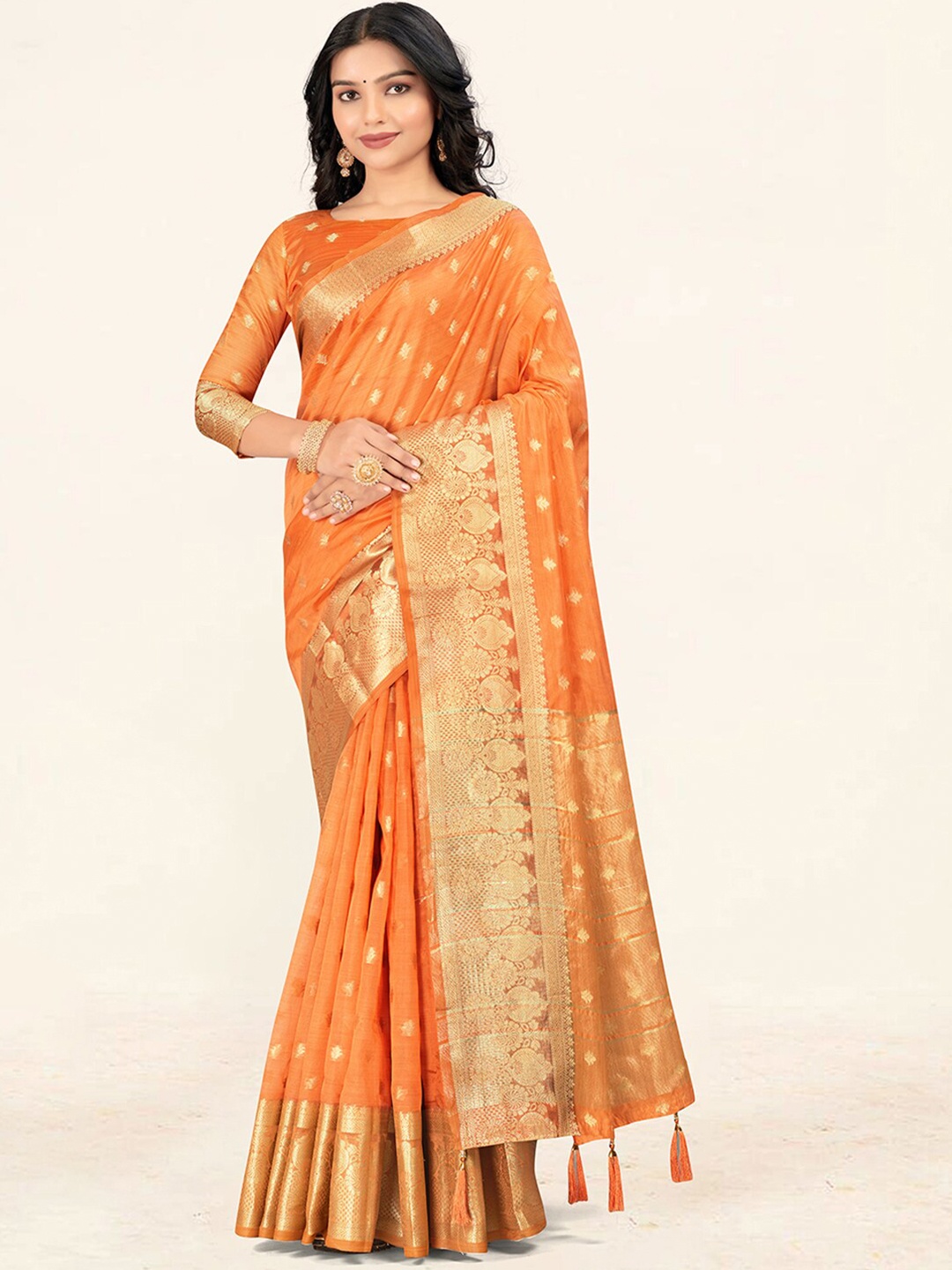 

SANGAM PRINTS Woven Design Zari Organza Saree, Peach