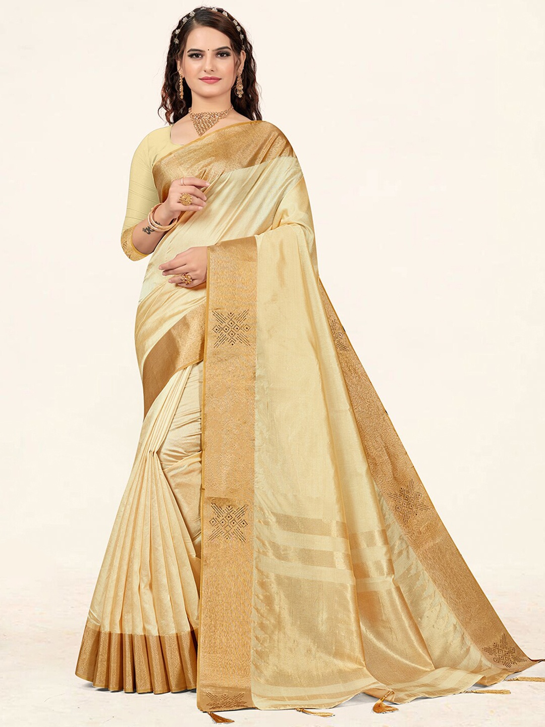 

SANGAM PRINTS Zari Silk Blend Saree, Beige